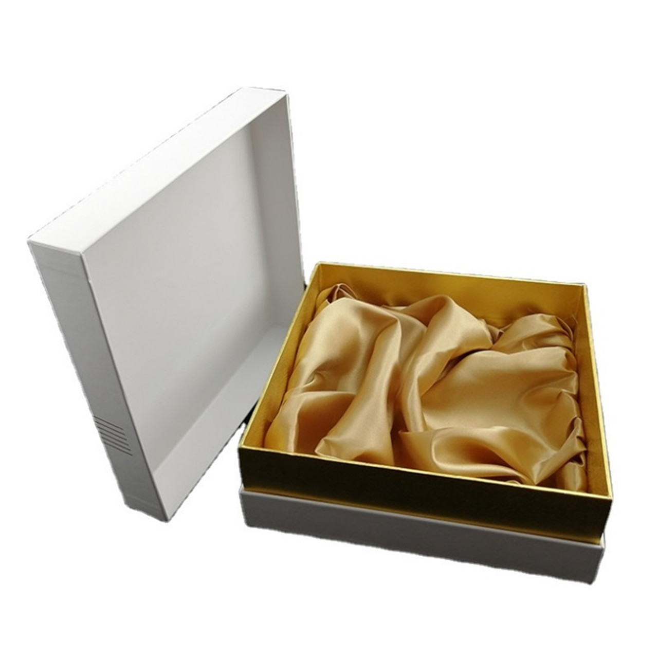 These gift box are offered in different sizes and shapes as per the requirements of clients. our boxes are made with high quality raw materails and with latest  ( (5)